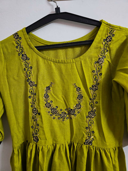 Parrot Green Gown of M size