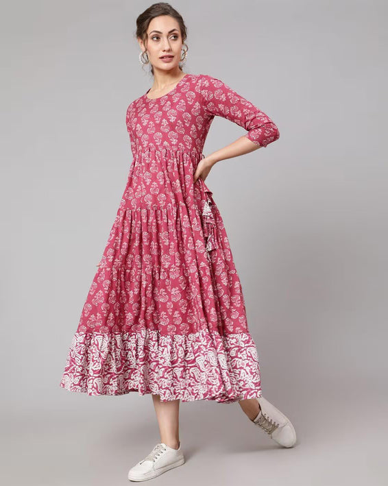 GLAM ROOTS Women Floral Print Flared Kurta M Size