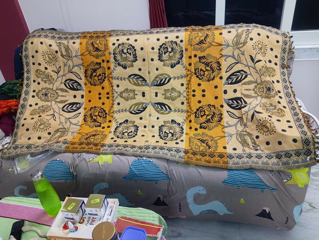 Woman's Shawl (BRAND NEW)