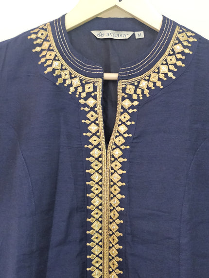 AVAASA Women's Round Neck Blue Cotton Kurti - M Size