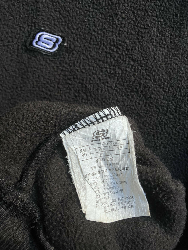 SKETCHER FLEECE SWEATSHIRT