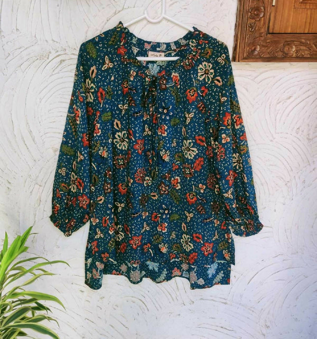 Boutique Collection Women's Teal Green Top - XL Size