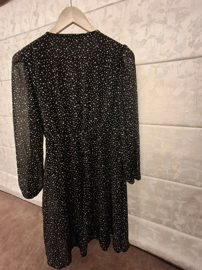 Black Polka Dot Dress from Max - Size M - Knee Length