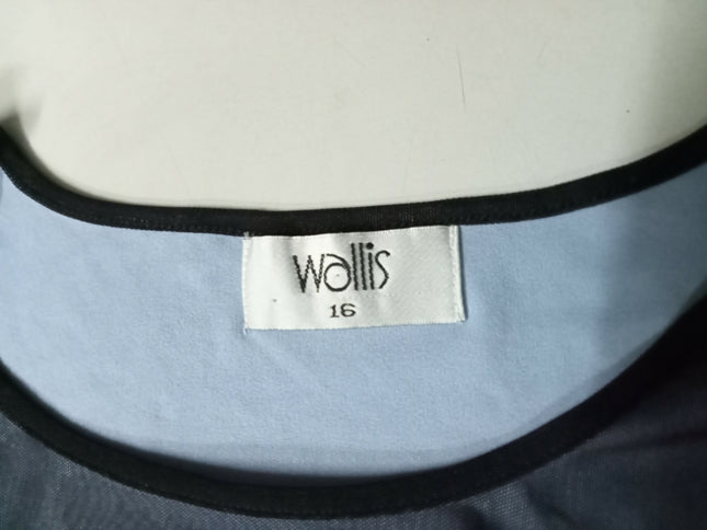 Vintage Wallis net mesh navy sleeveless top with embroidery detail.