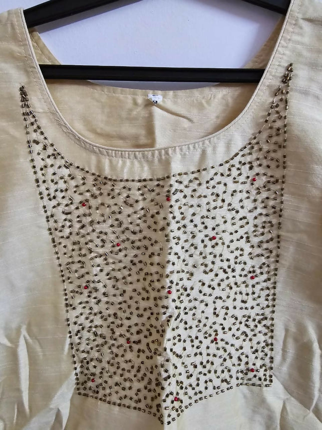 Traditional Ivory shade designer Top of M size