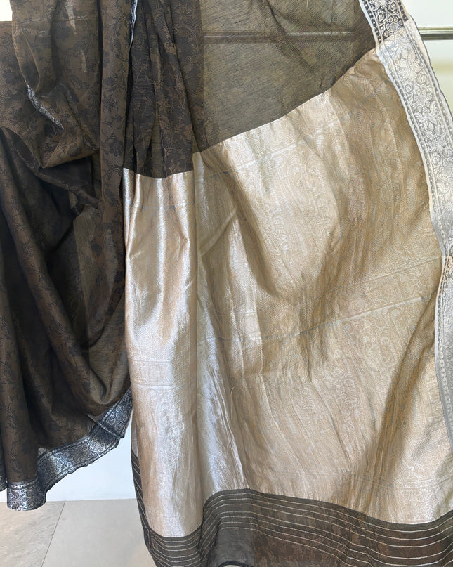 Women’s Saree Printed with Silver Border