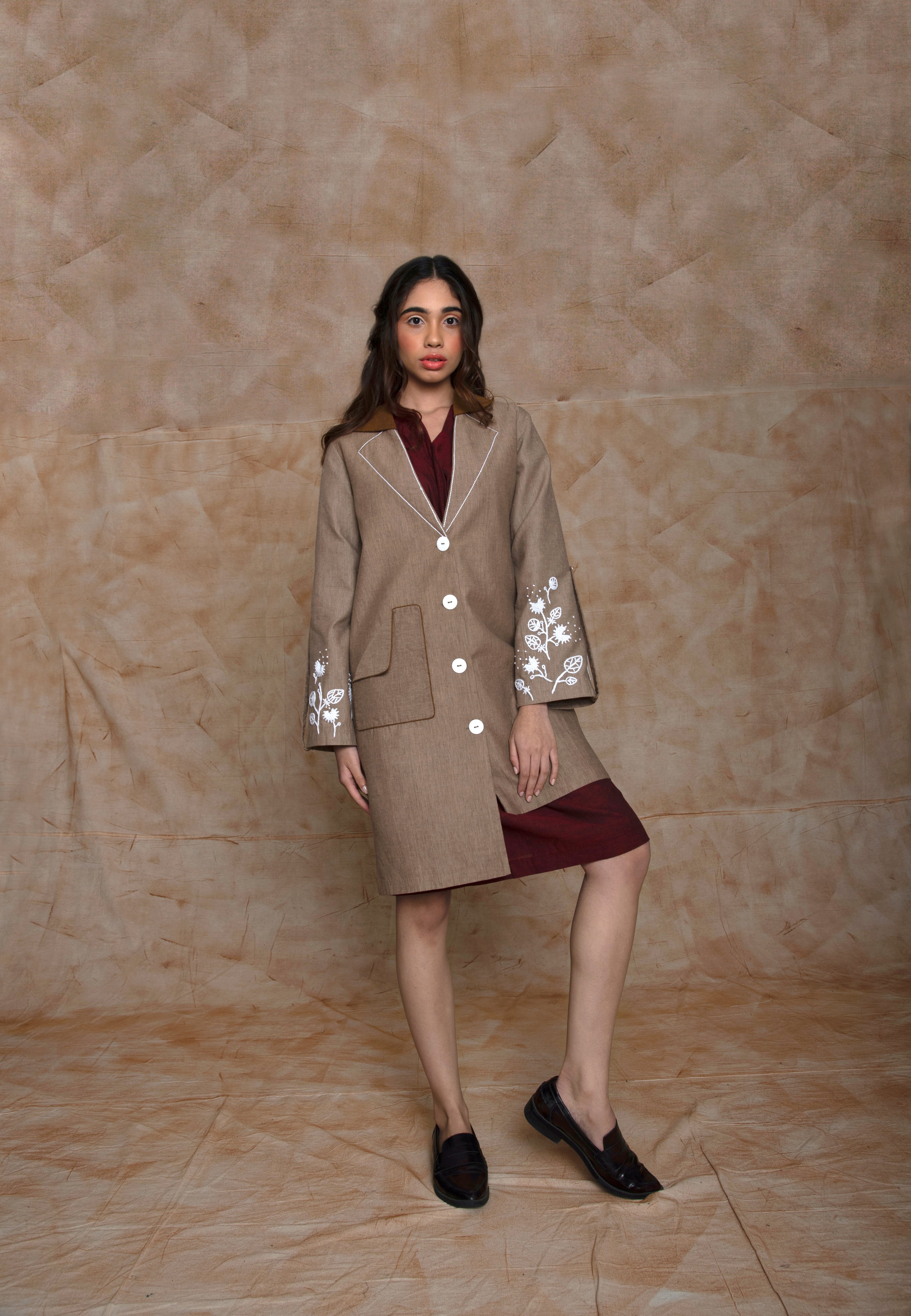 Anushe Pirani Women's High Low Hem Trench