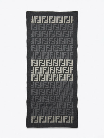 Pre owned FENDI FF MONOGRAM THICK WOOLEN NECK SCARF UNISEX