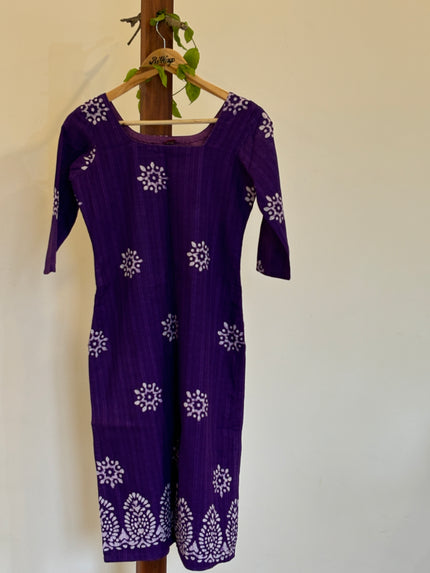 Women's Round Neck Violet Kurti - M Size