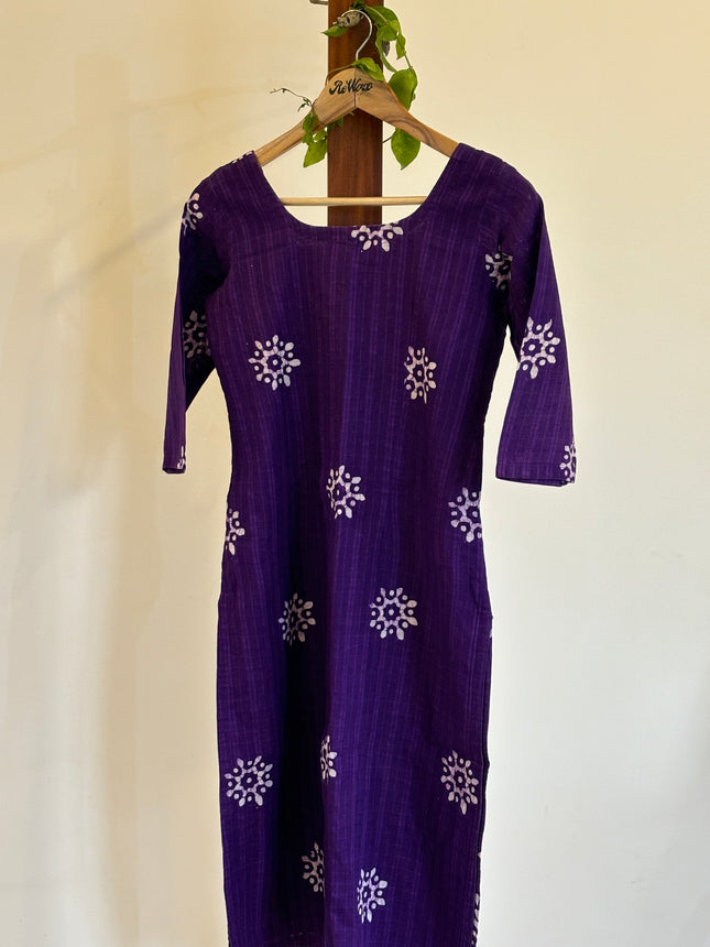Women's Round Neck Violet Kurti - M Size