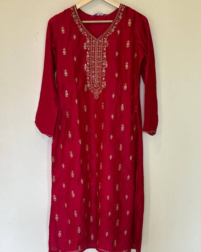 Libas Magenta Women’s Sequinced Work Kurti - M size