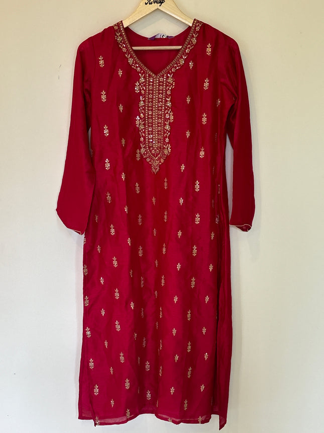 Libas Magenta Women’s Sequinced Work Kurti - M size