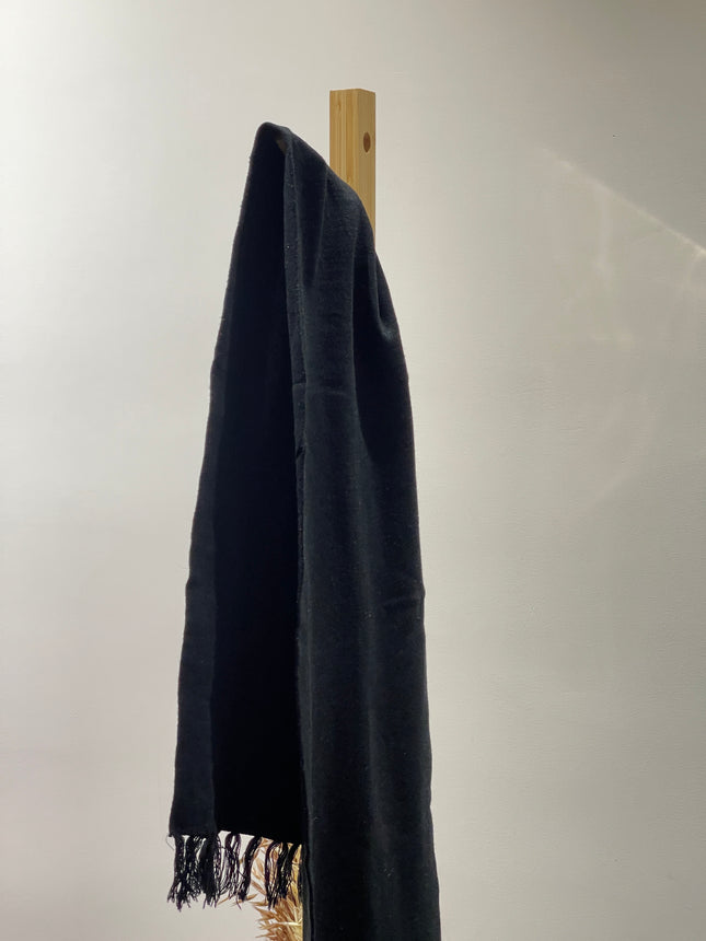 Roshni Oswal Unisex Muffler (Black)