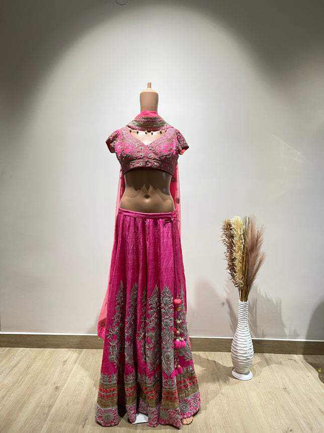 Anita Dongre Womens Pink Lehenga with Heavy Dupatta Embellishments