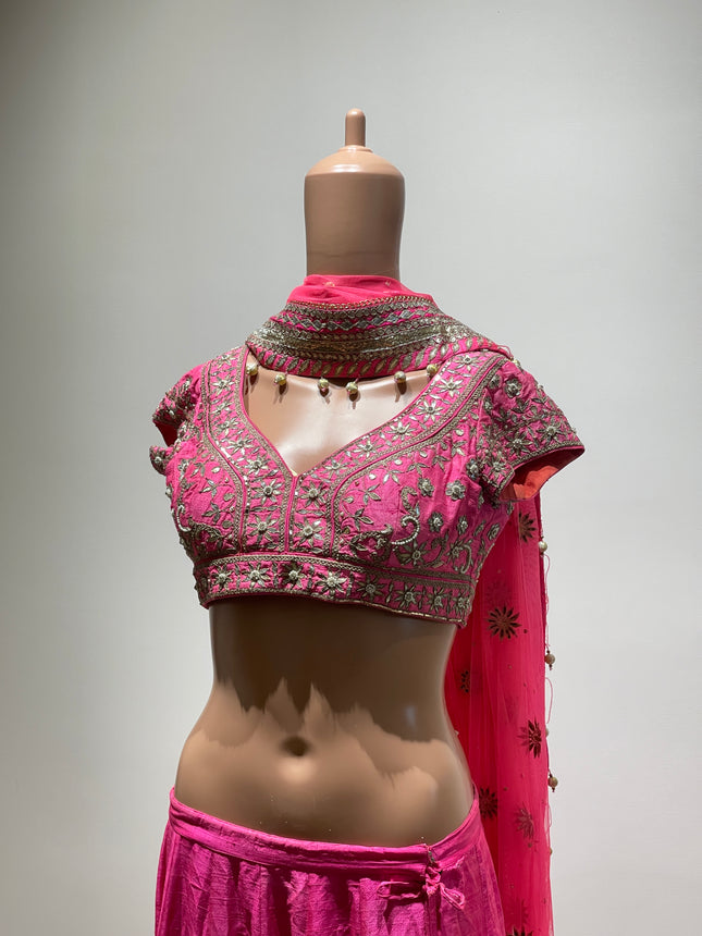 Anita Dongre Womens Pink Lehenga with Heavy Dupatta Embellishments