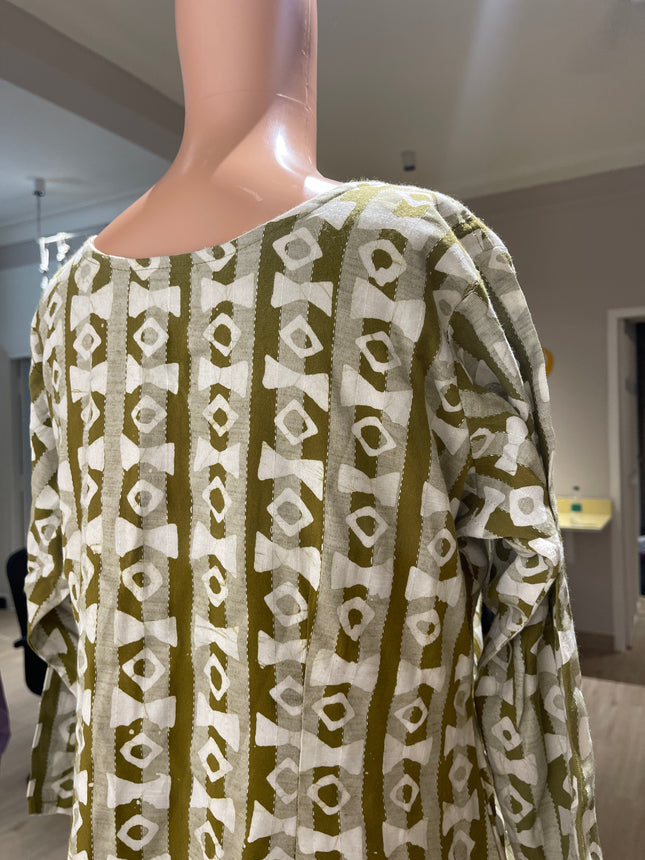 Women's Green and white  a-line kurta XL Size