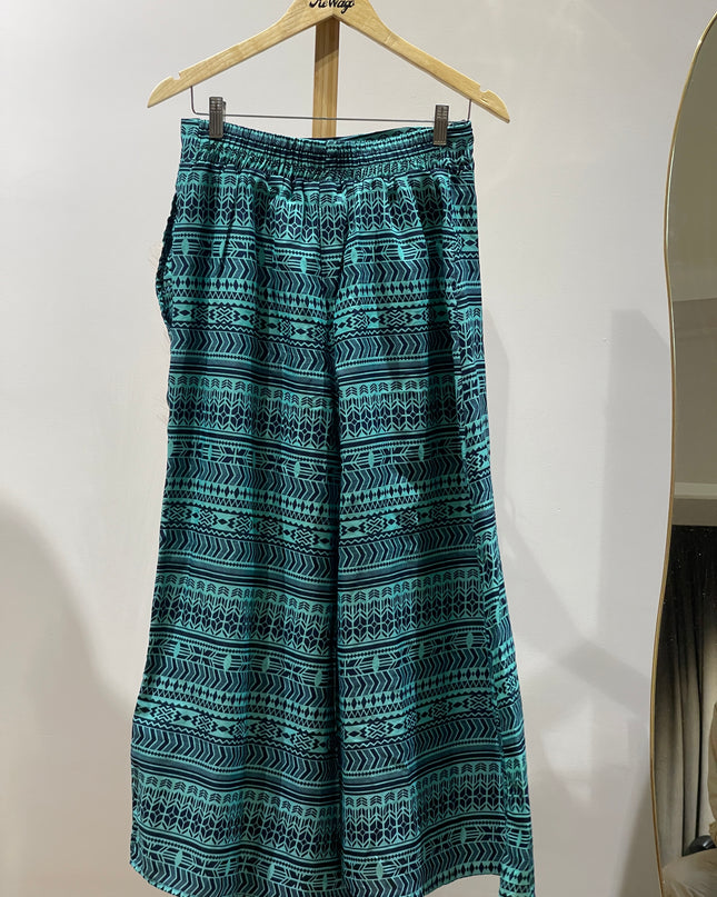 Women Regular Fit Multicolor Crepe Trousers M Size