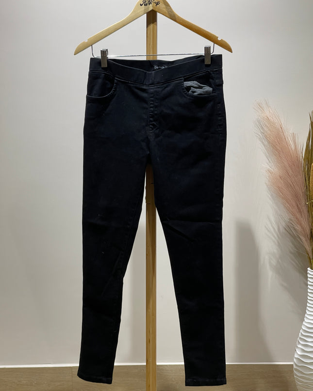 DEMOZA Womens Slim-Fit Black Jeans XL Size