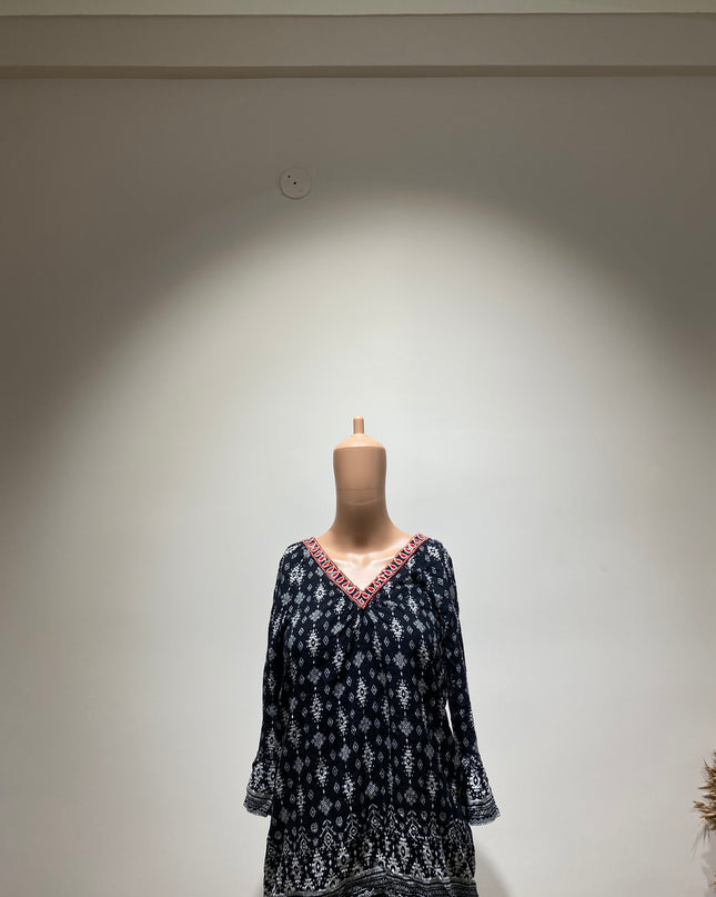Women's Regular Sleeves Printed Black Top -M Size