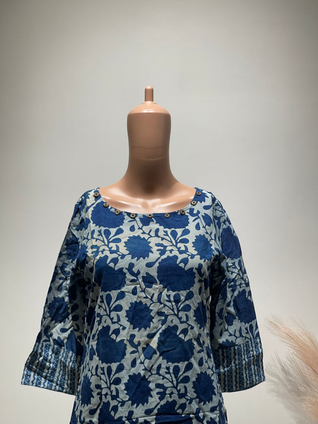 MOTHER EARTH Womens Blue Printed Churidar Top M Size