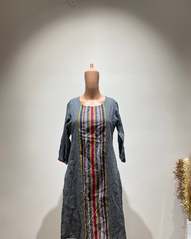 MAX Women's Casual Gray Kurta - M Size