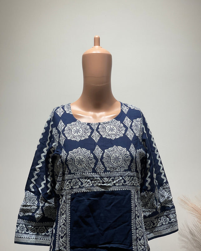 ANAHI Women's Cotton Printed Bandej Embrodriery Straight Kurta S Size