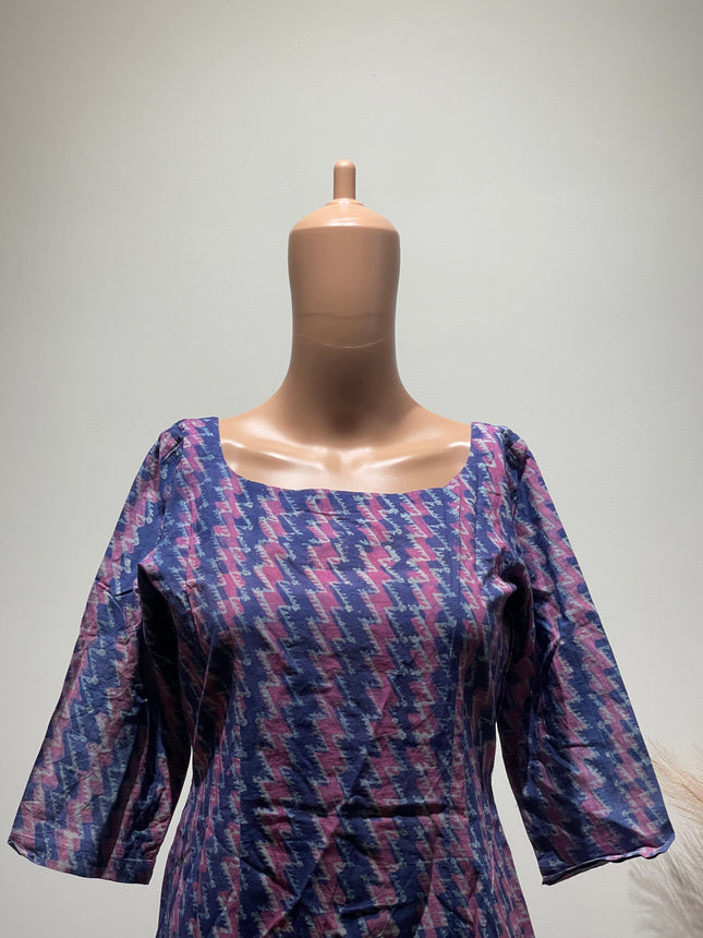 Women Geometric Printed Crepe Straight Kurta S Size