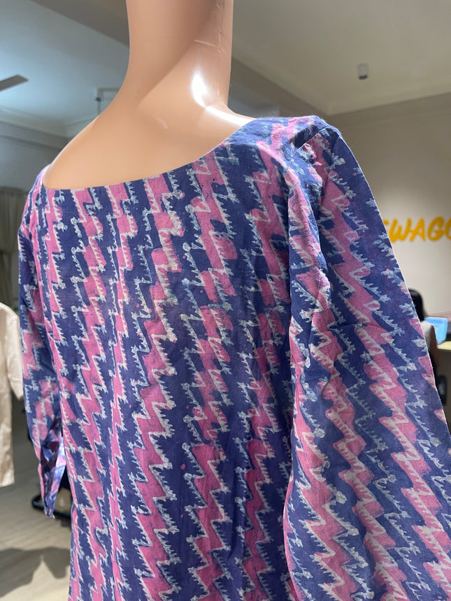Women Geometric Printed Crepe Straight Kurta S Size