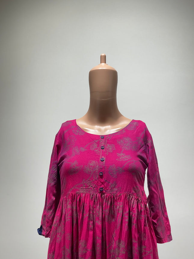 AVAASA Women's Printed Pink Kurta - S Size