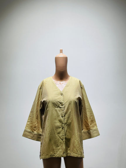 Women's Casual Regular Sleeves  Yellow Top - L Size