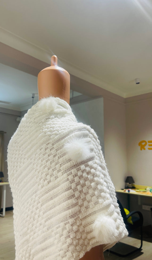 Women's Wool Blend White Poncho Muffler
