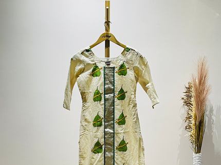 BENEETA Womens Printed Cream Kurta - S Size