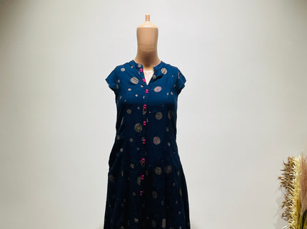 AVAASA Womens Dark Blue Kurta - XS Size