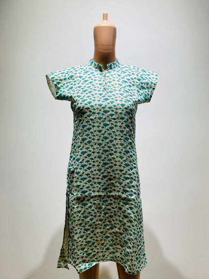 Womens White Green Floral Printed Kurta - S Size