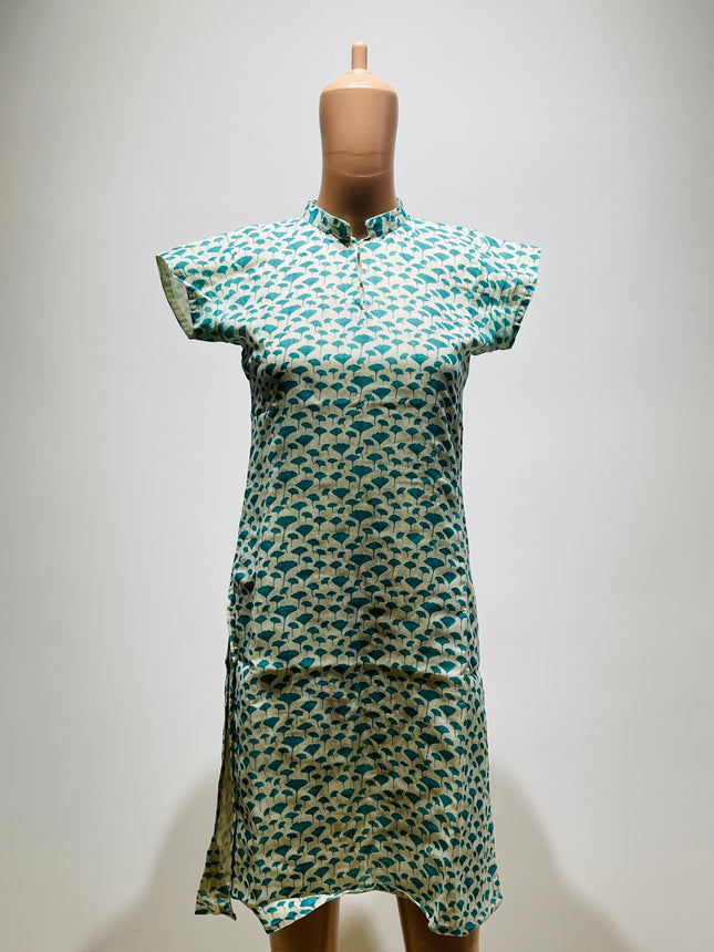 Womens White Green Floral Printed Kurta - S Size