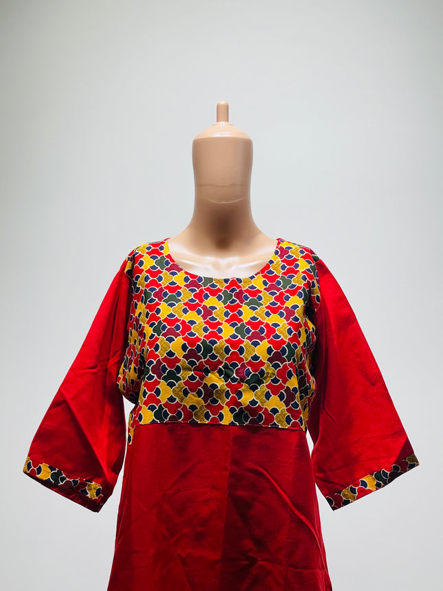 Womens Red Printed Kurta - XL Size