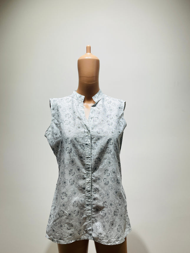 1 TO 9 Womens White Top - L Size