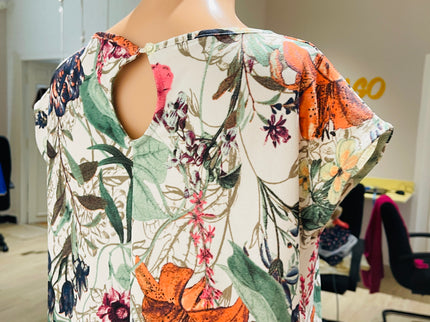 FIG Womens Floral White Top - XL Size