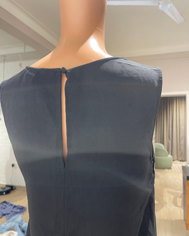 H&M Women's Casual Sleeveless Solid  Black Top - S Size