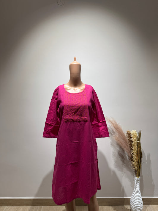 MAX Womens Magenta Churidar M Size