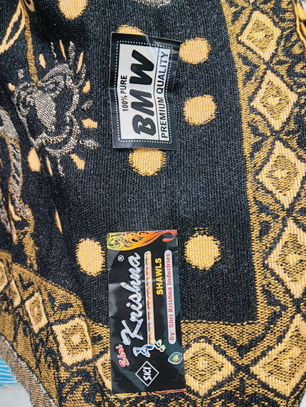 Woman's Shawl (BRAND NEW)