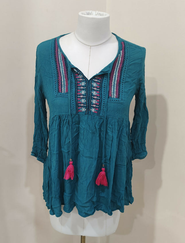 Max Women's Casual Teal Embroidered Top Size S/10