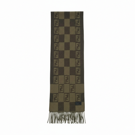 Pre owned Fendi Roma FF Logo Women's Scarf!
