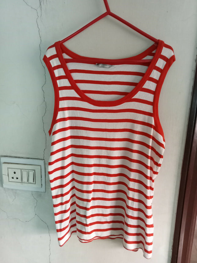 Women's Casual Tank Red Top - L Size