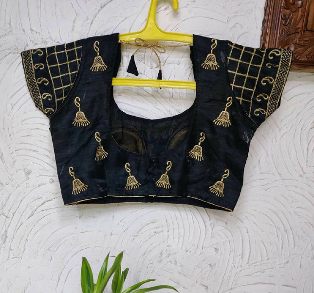 Women's Embroidered Blouse