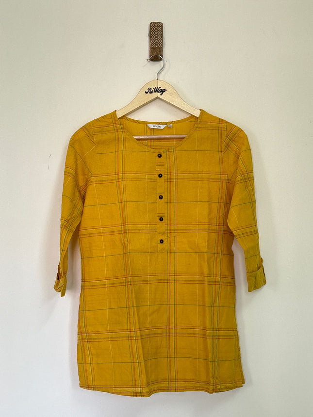 Women's 3/4th Sleeve Short Round Neck Yellow  Kurti - M Size