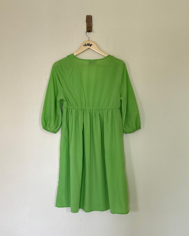 Women's V neck and 3/4 Sleeve Green Dress - S Size