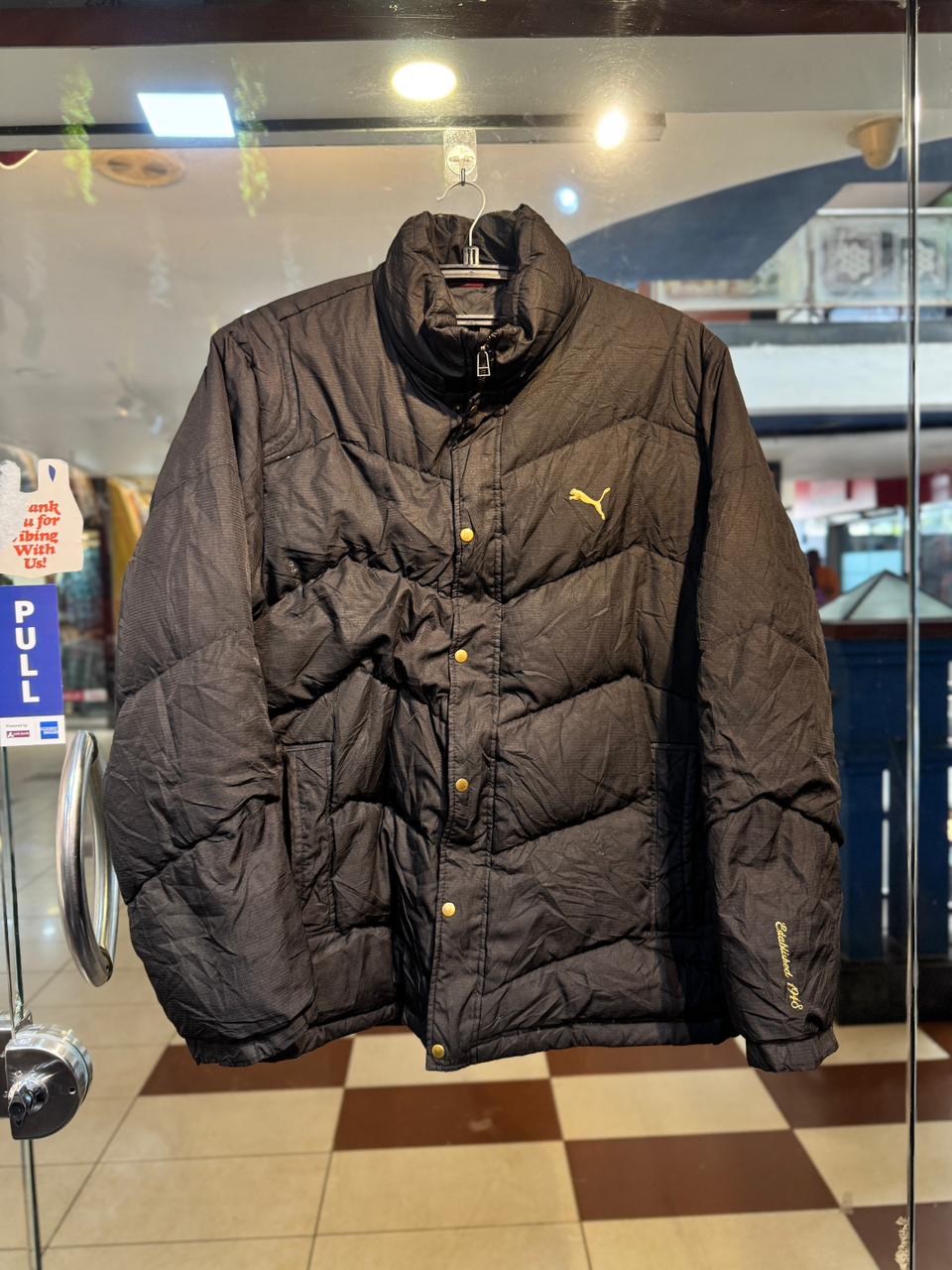 PUMA Men's black  puffer jacket - XL Size