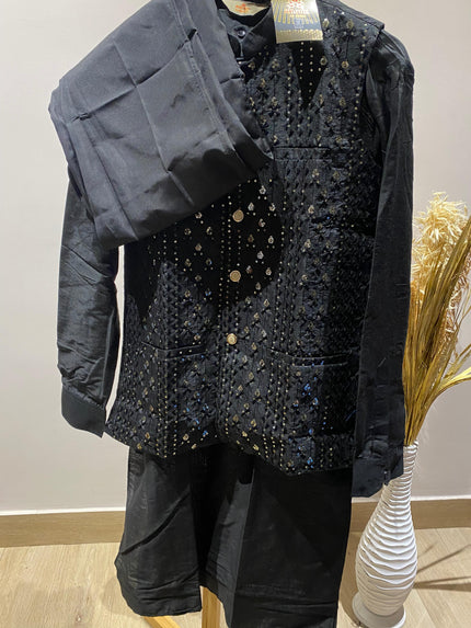 Men's Black Kurta Set - M Size