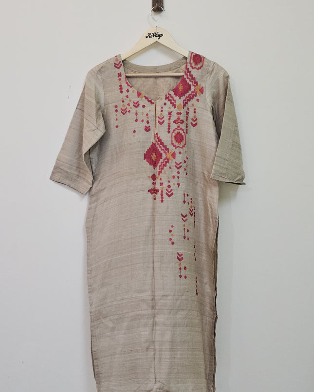 Women's Diamond Neck Cotton Embroidery Cream Kurti - M Size